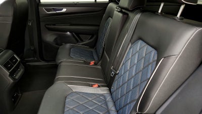 2025 Volkswagen Atlas Cross Sport 2.0T SEL Premium R-Line