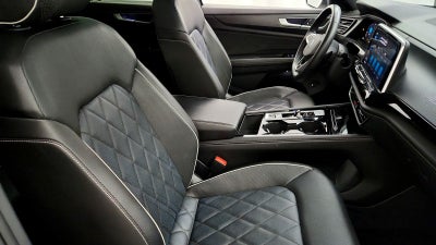 2025 Volkswagen Atlas Cross Sport 2.0T SEL Premium R-Line