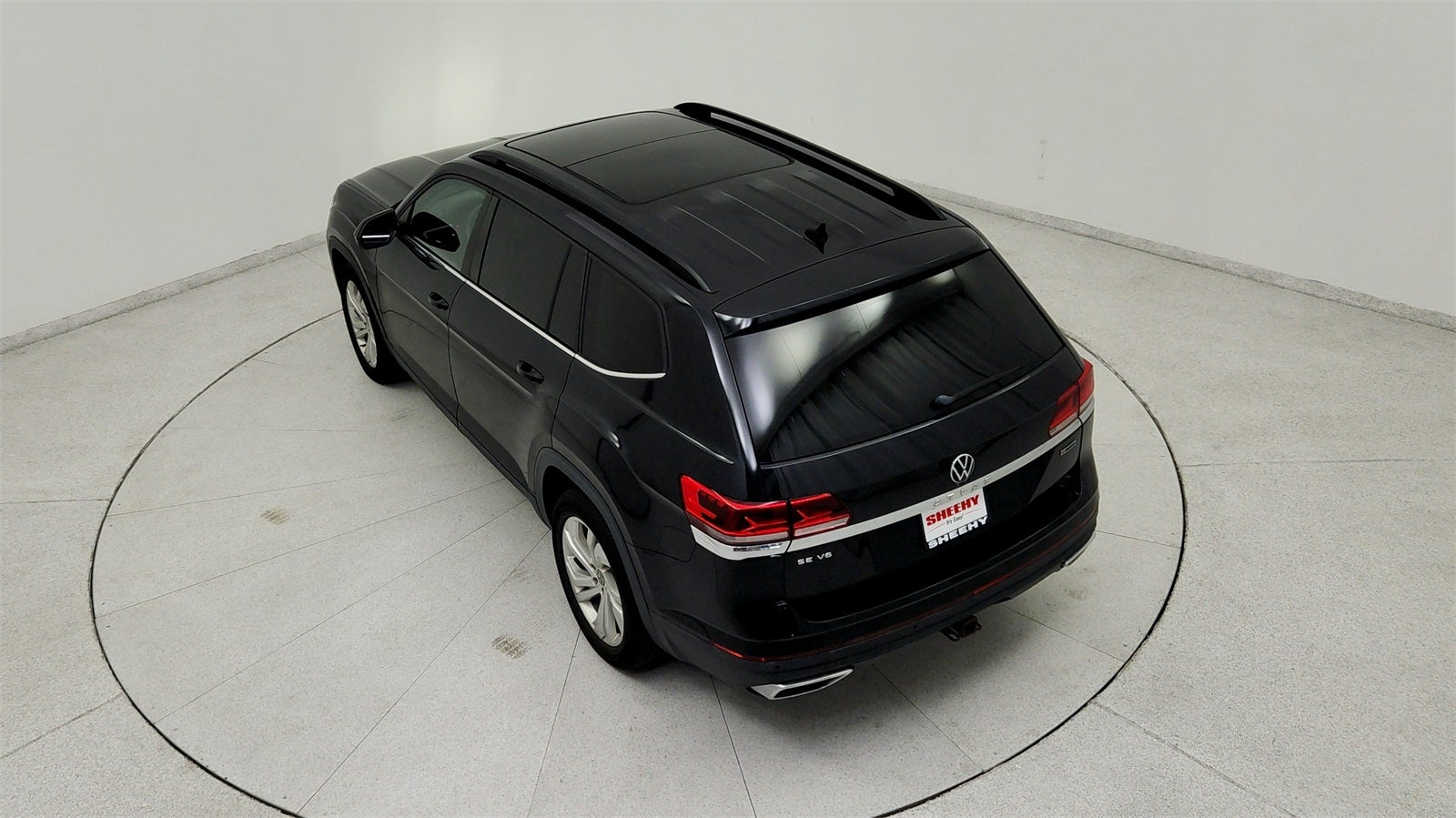 2021 Volkswagen Atlas 3.6L V6 SE w/Technology