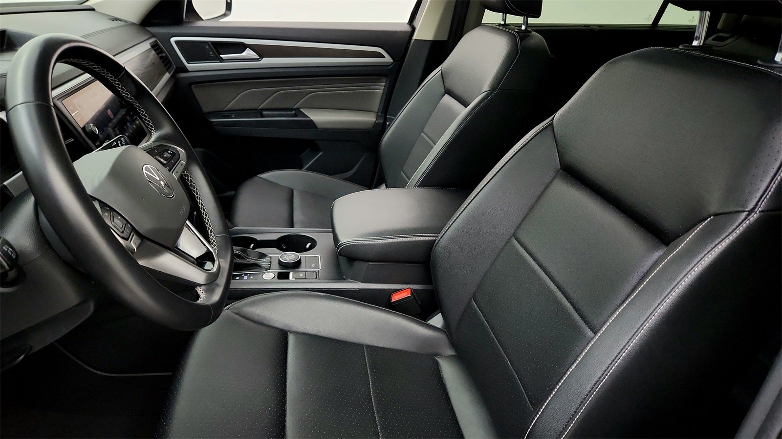 2021 Volkswagen Atlas 3.6L V6 SE w/Technology