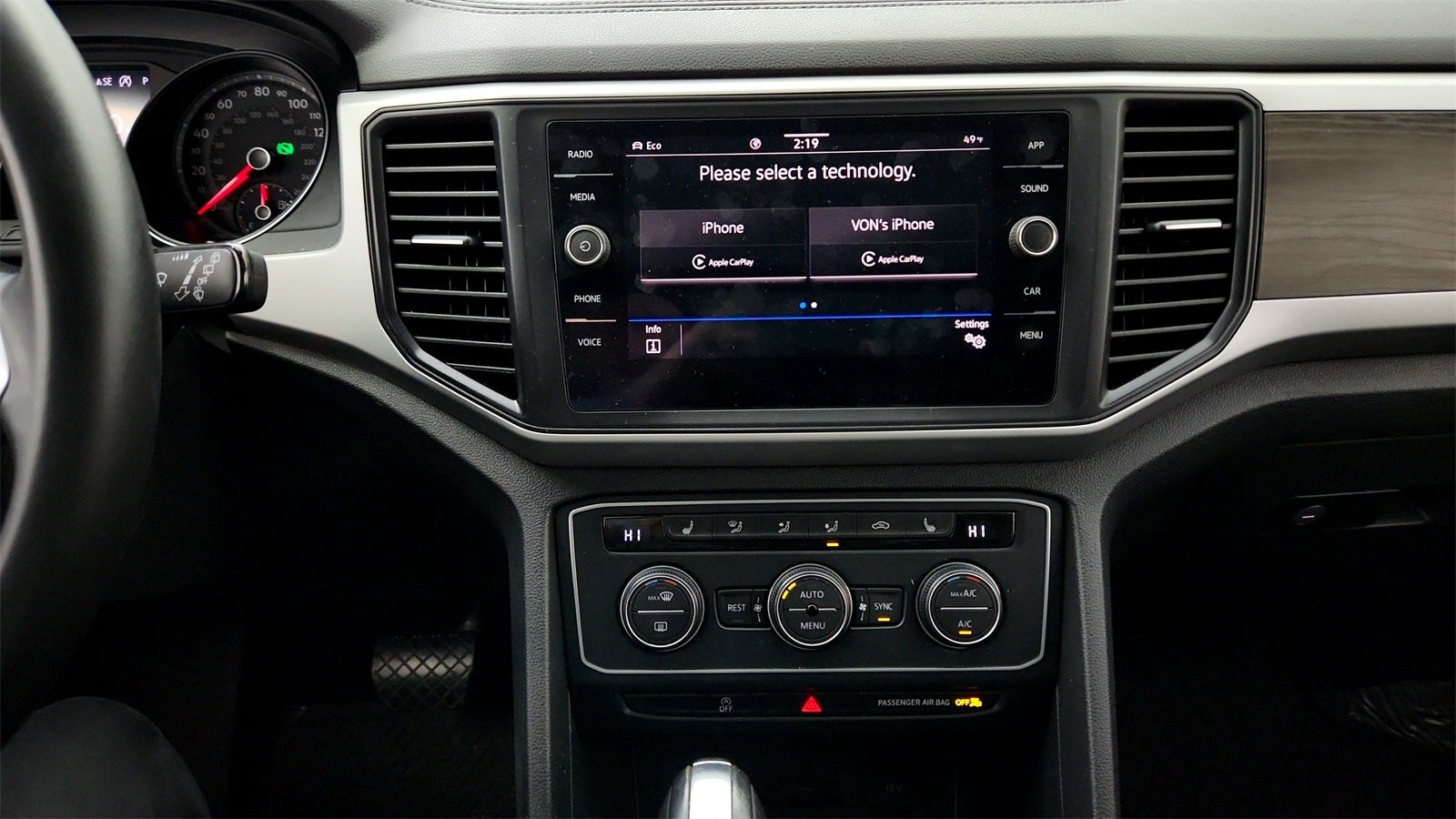 2021 Volkswagen Atlas 3.6L V6 SE w/Technology