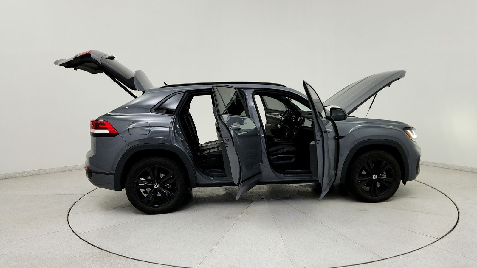 2023 Volkswagen Atlas Cross Sport 2.0T SEL R-Line Black