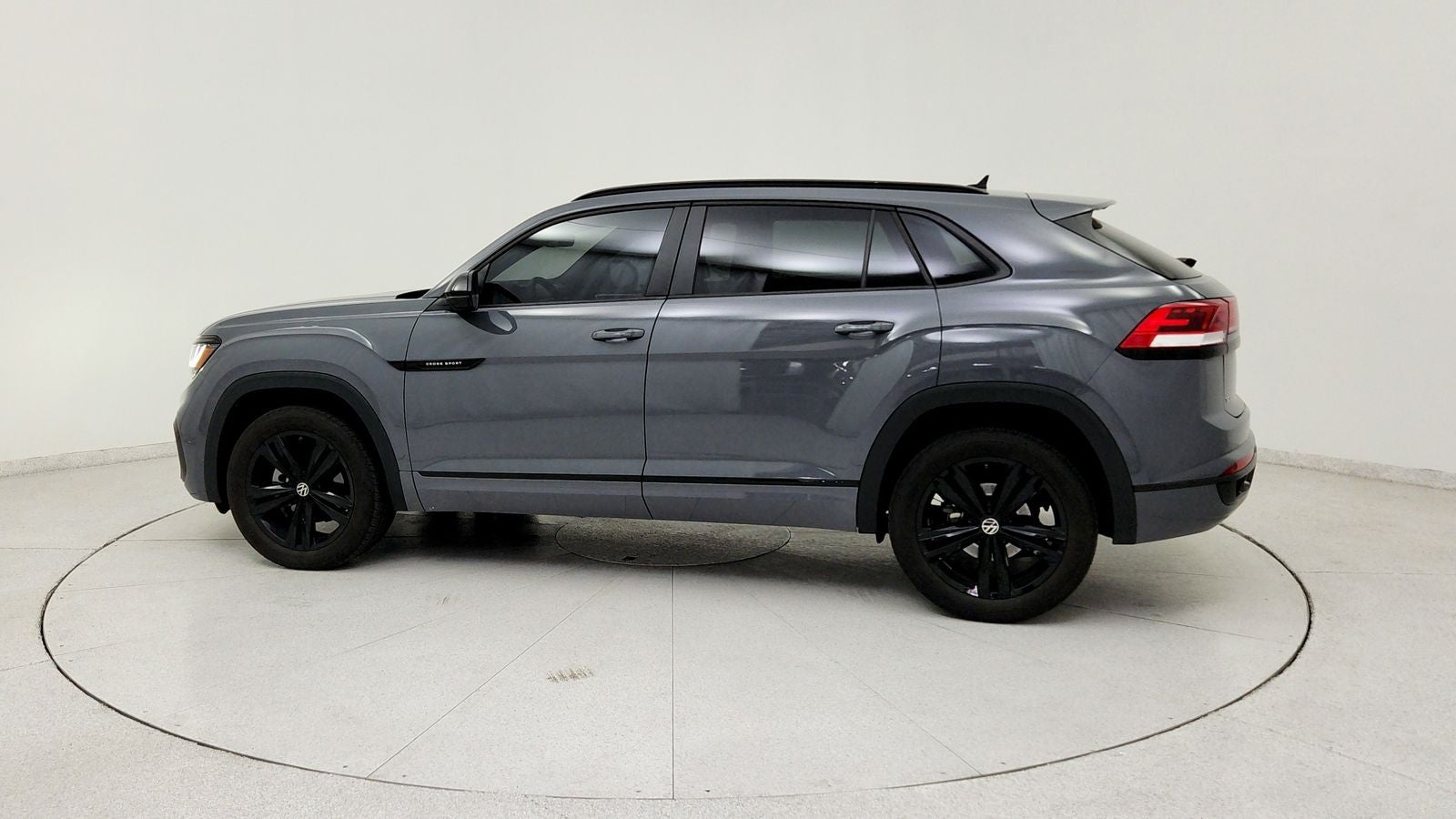 2023 Volkswagen Atlas Cross Sport 2.0T SEL R-Line Black