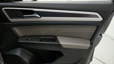 2023 Volkswagen Atlas Cross Sport 2.0T SEL R-Line Black
