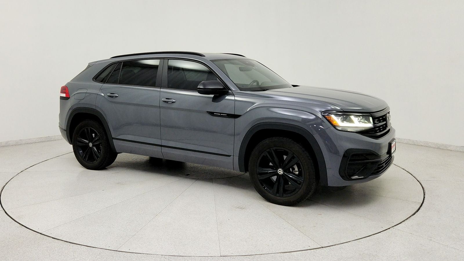 2023 Volkswagen Atlas Cross Sport 2.0T SEL R-Line Black