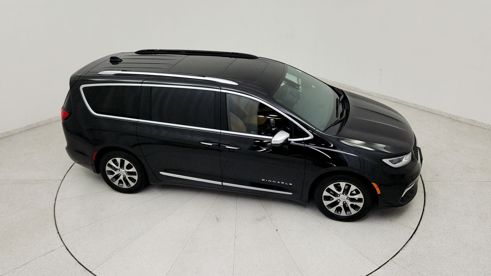 2023 Chrysler Pacifica Hybrid Pinnacle