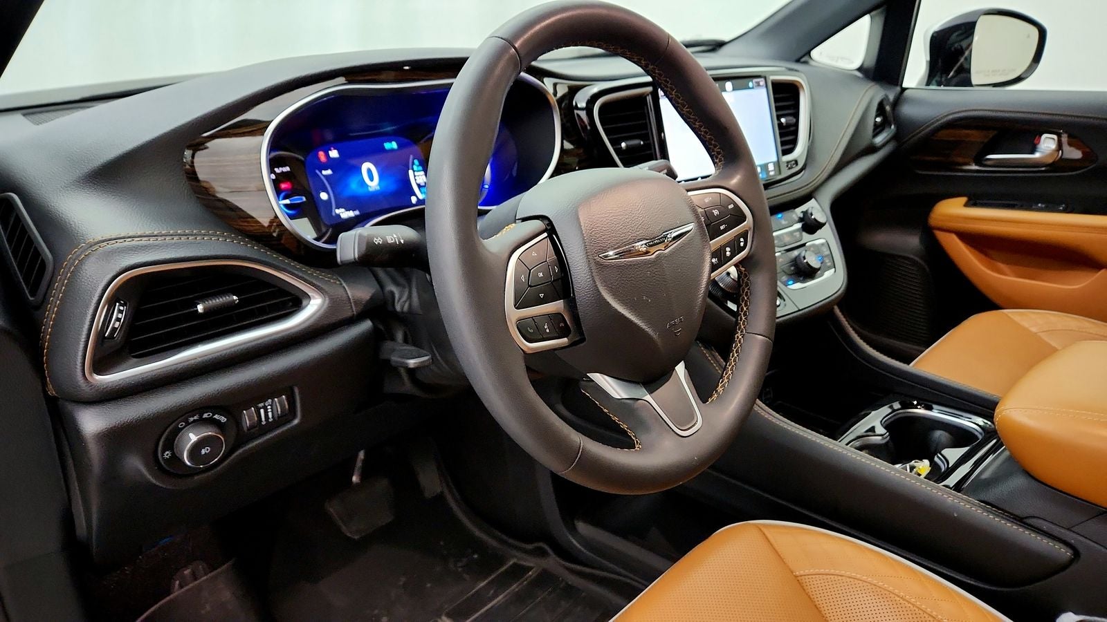 2023 Chrysler Pacifica Hybrid Pinnacle