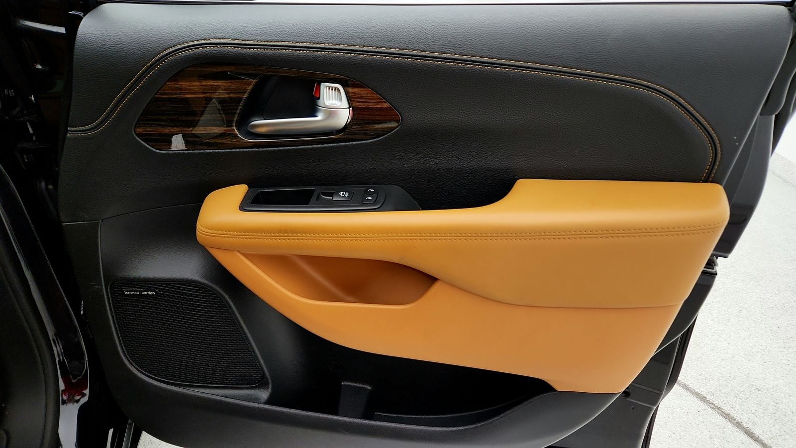2023 Chrysler Pacifica Hybrid Pinnacle