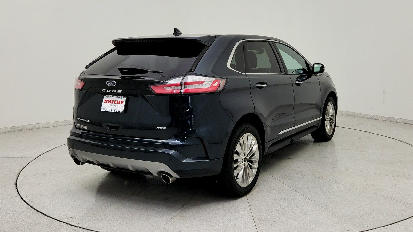 2024 Ford Edge Titanium