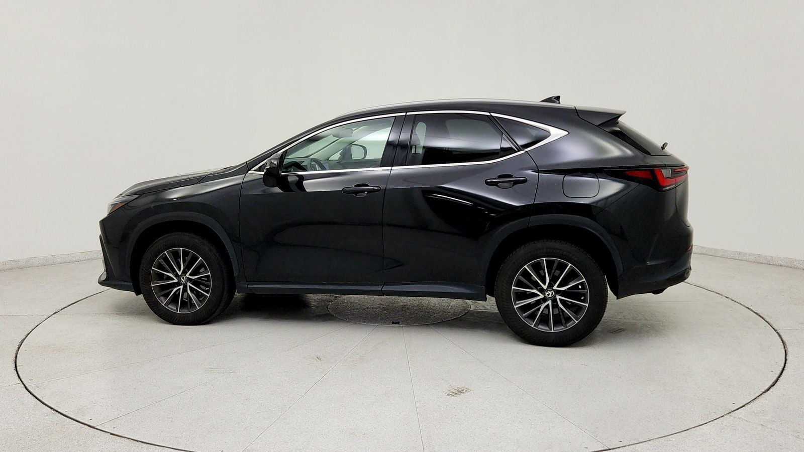 2022 Lexus NX 350h Base