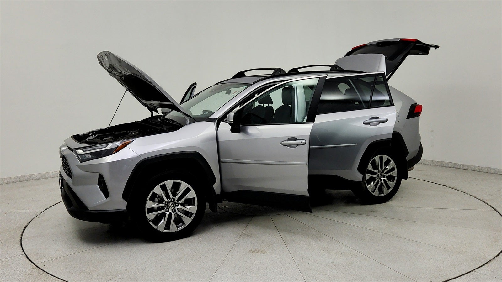 2024 Toyota RAV4 XLE Premium