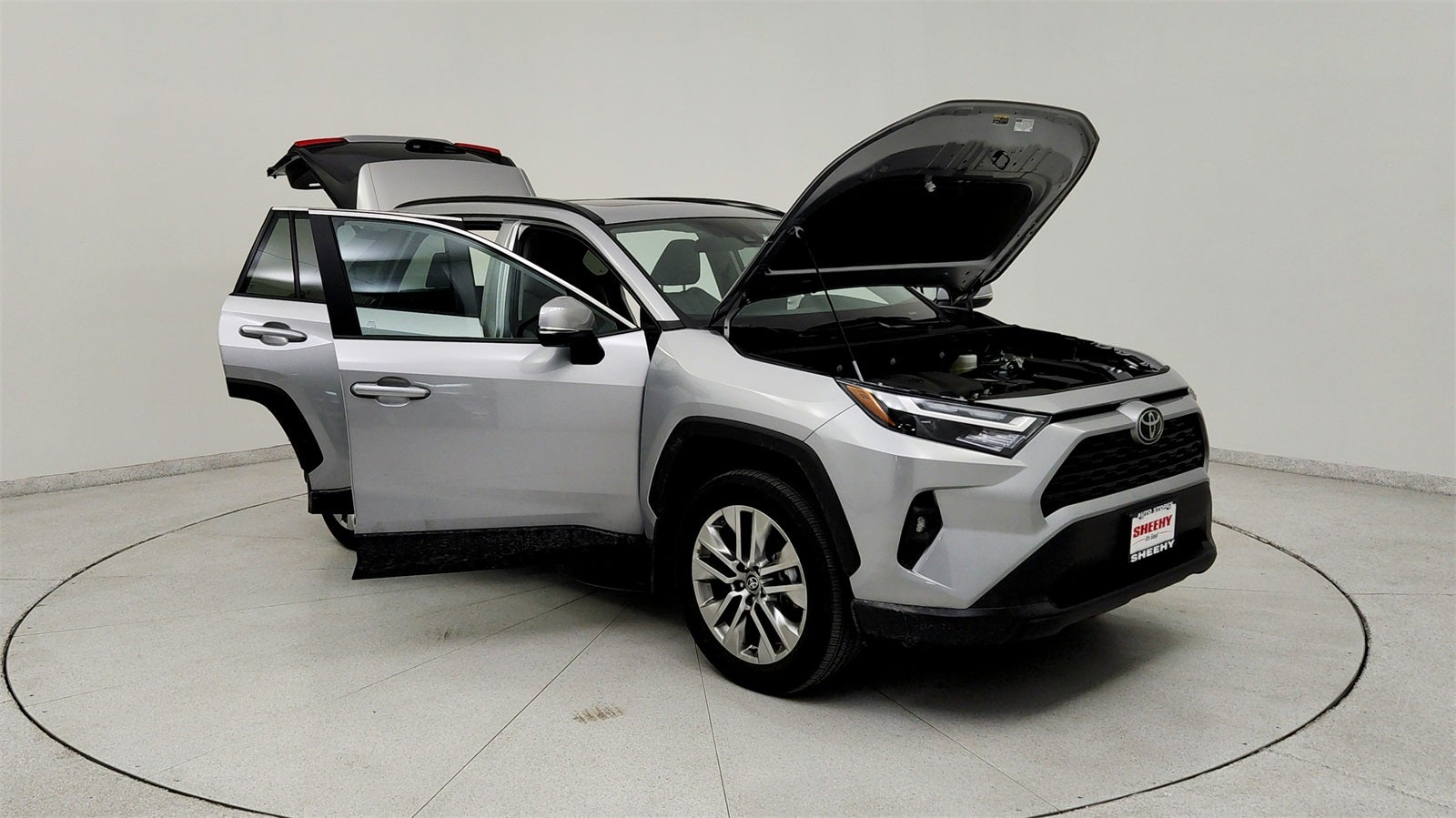 2025 Toyota RAV4 XLE Premium