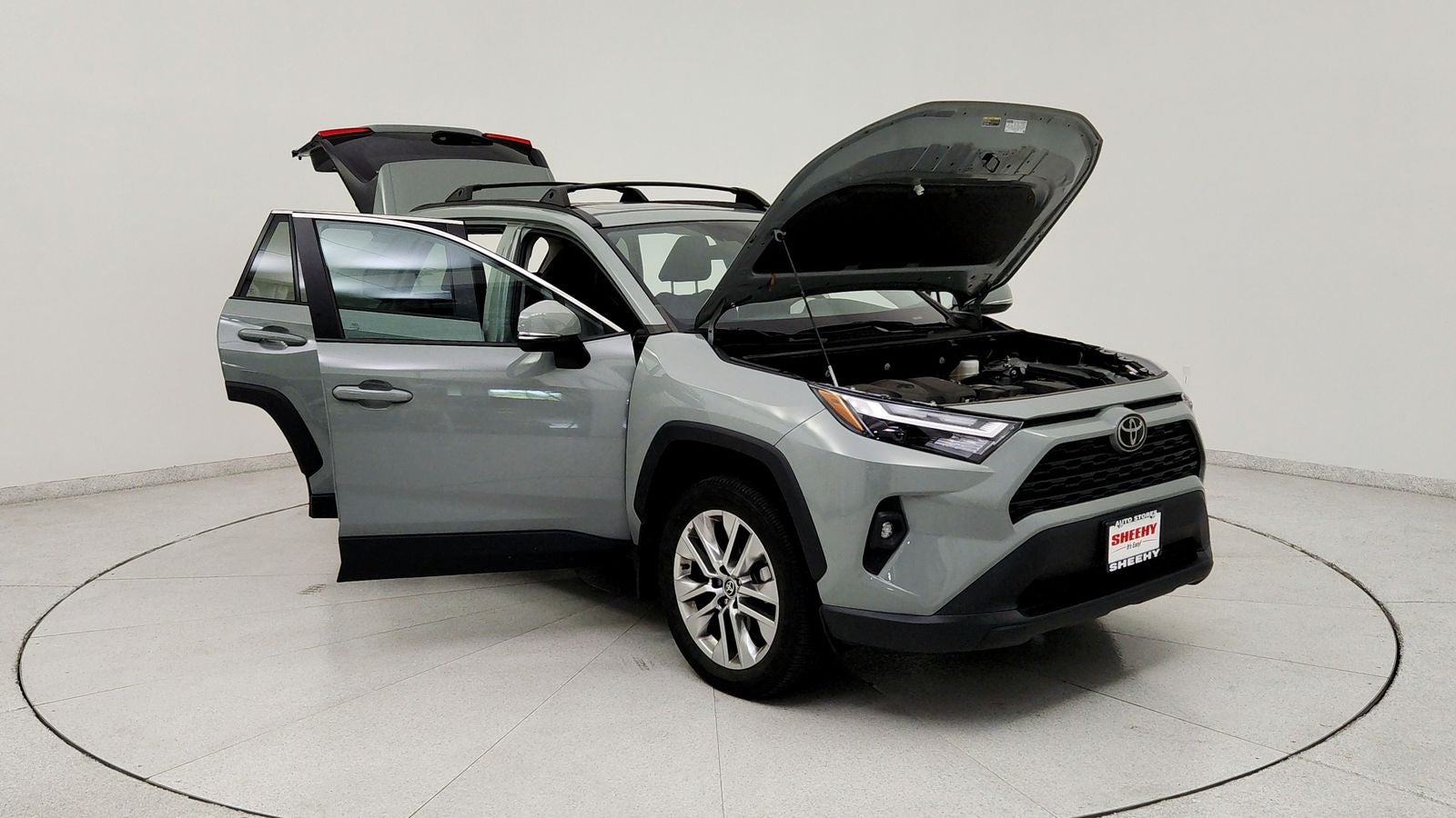 2023 Toyota RAV4 XLE Premium