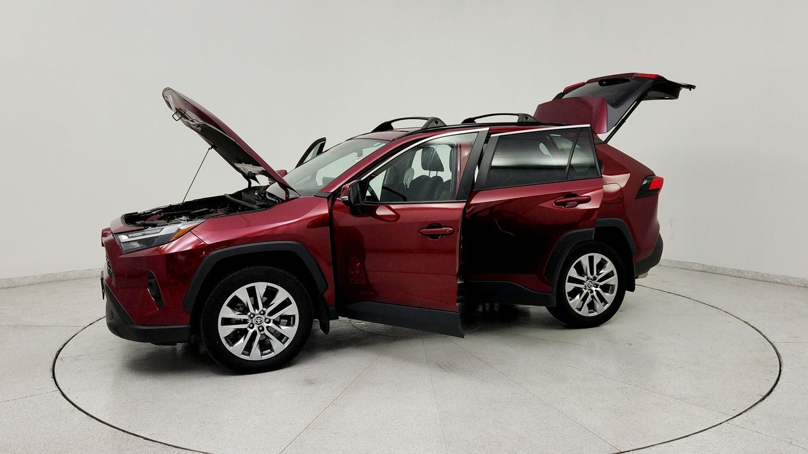 2023 Toyota RAV4 XLE Premium