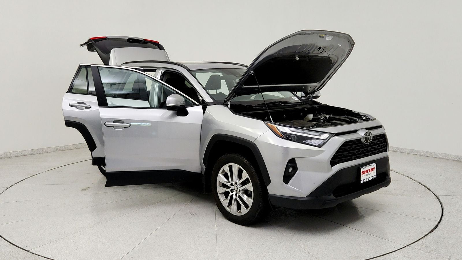 2024 Toyota RAV4 XLE Premium