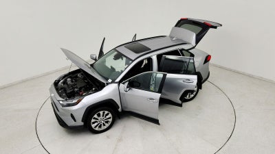 2024 Toyota RAV4 XLE Premium