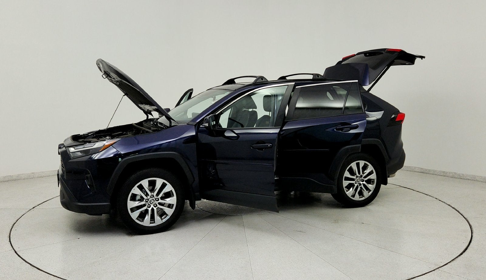 2024 Toyota RAV4 XLE Premium