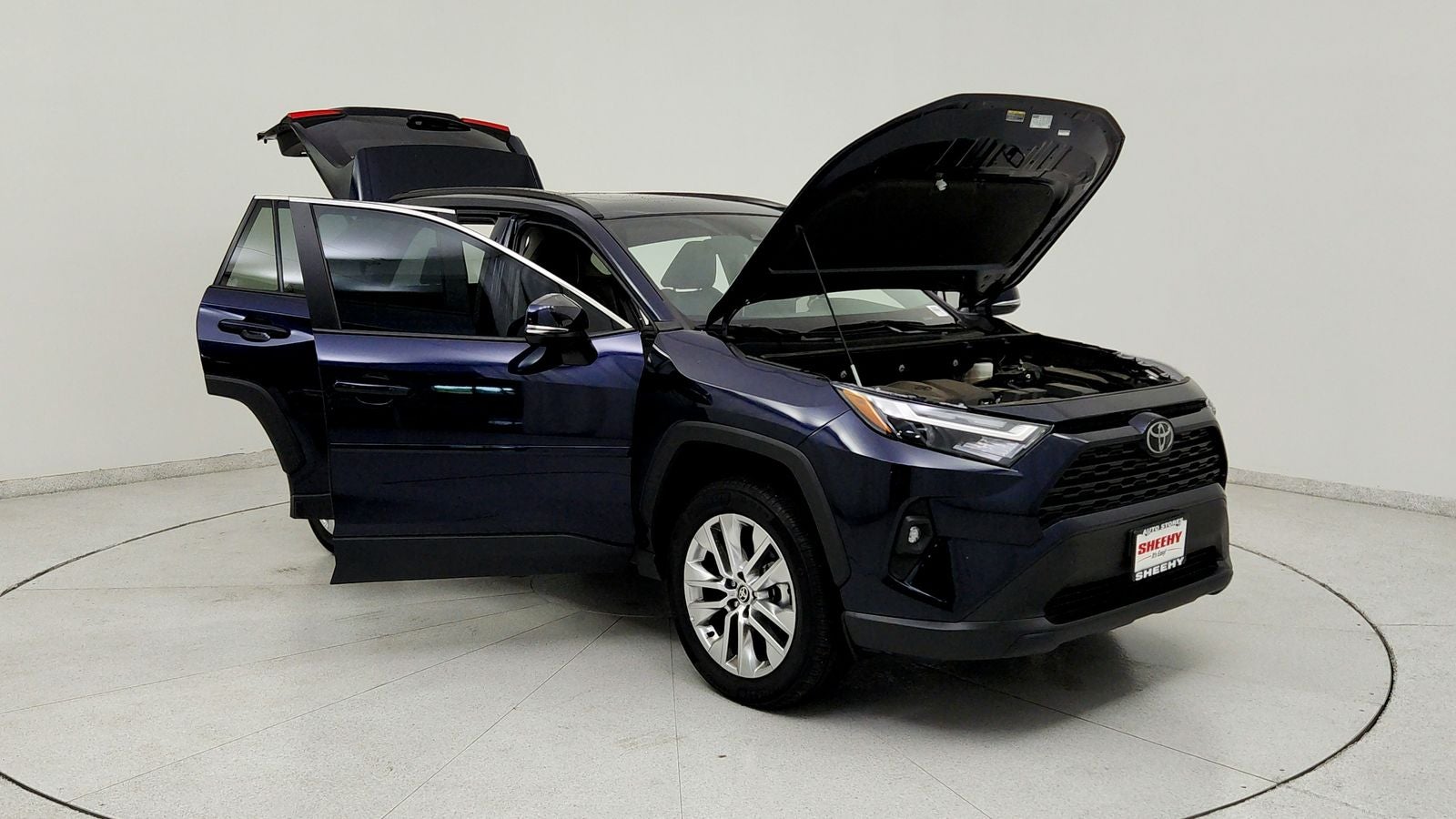 2025 Toyota RAV4 XLE Premium