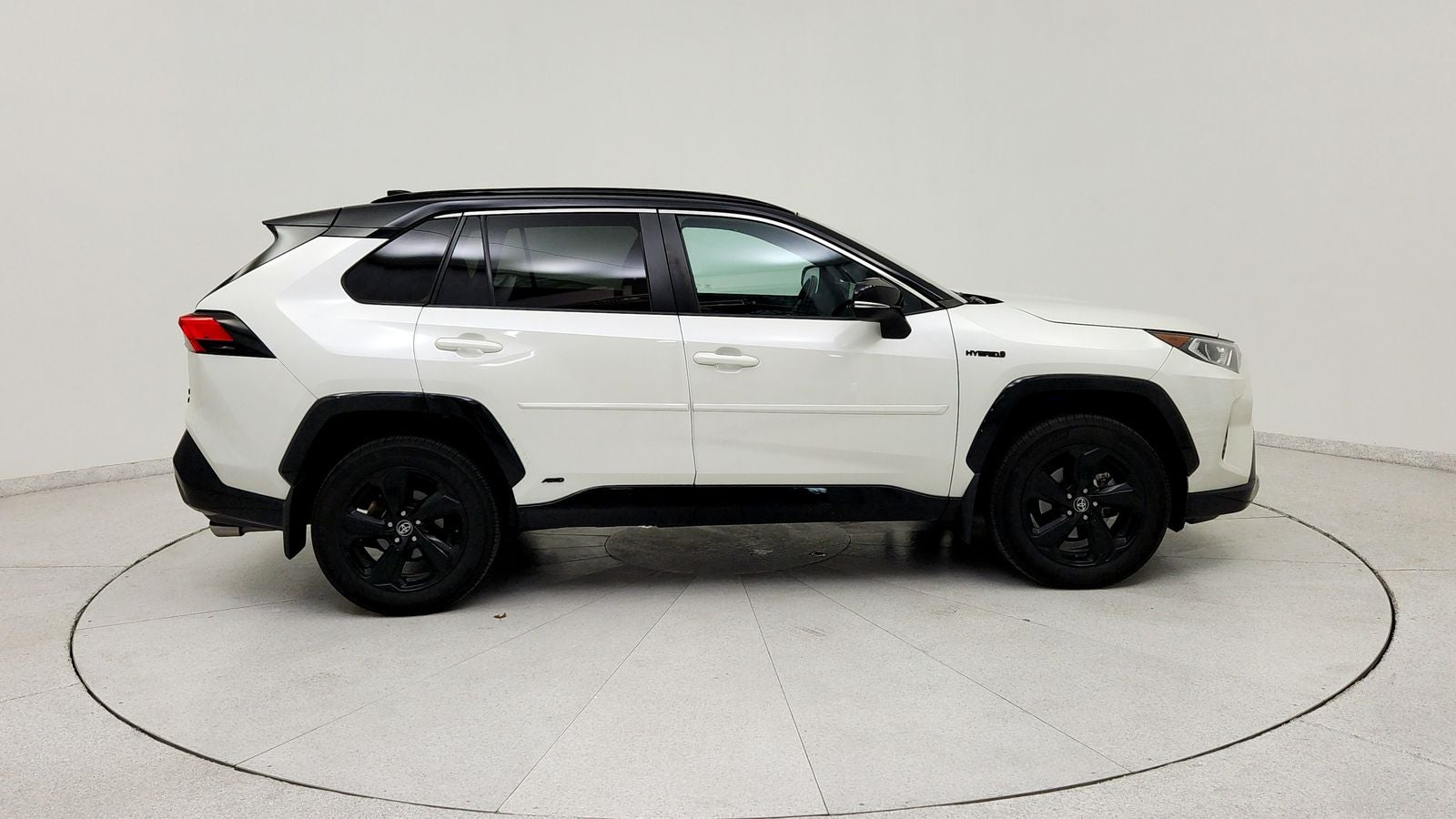 2020 Toyota RAV4 Hybrid XSE