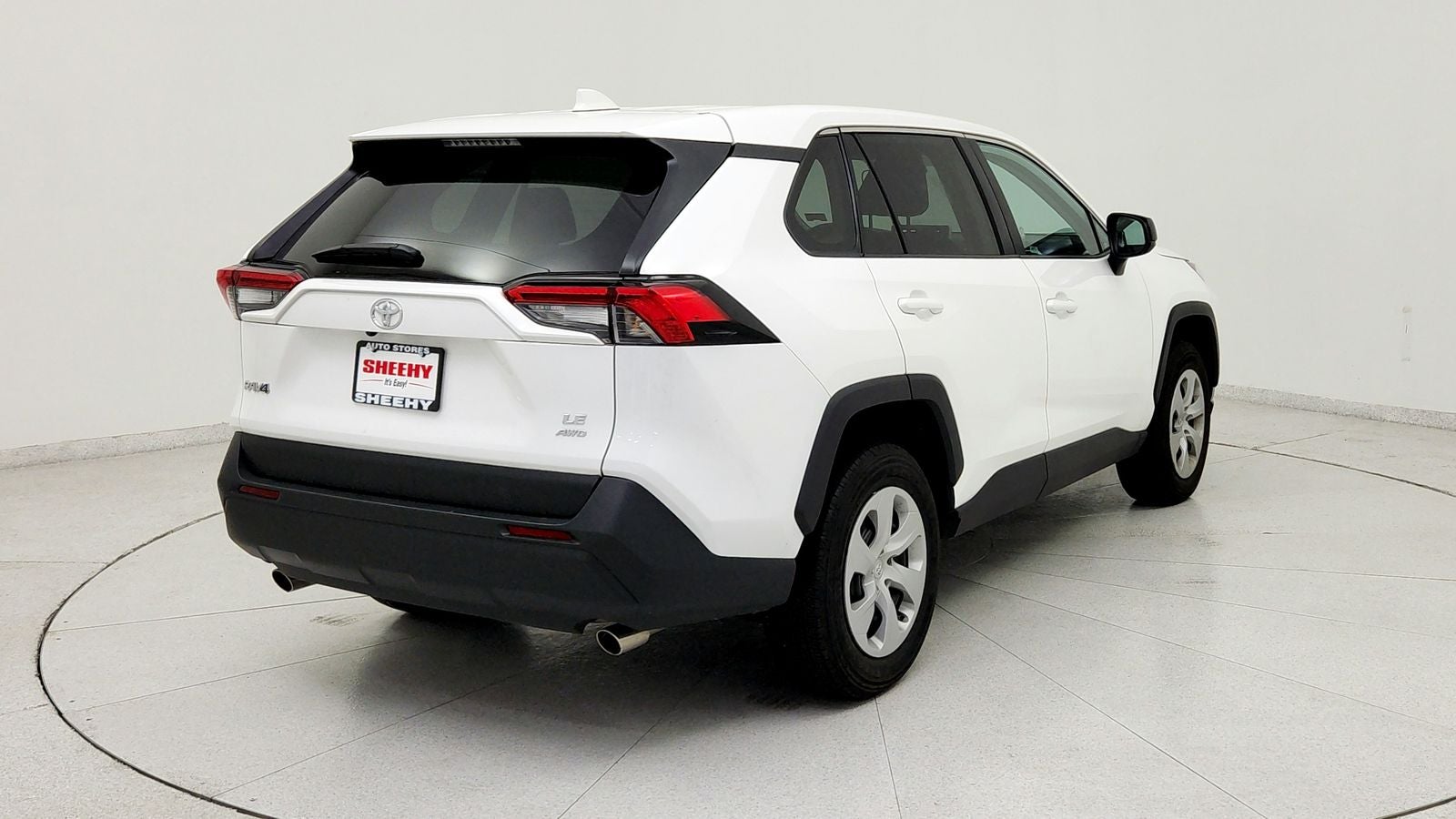 2025 Toyota RAV4 LE