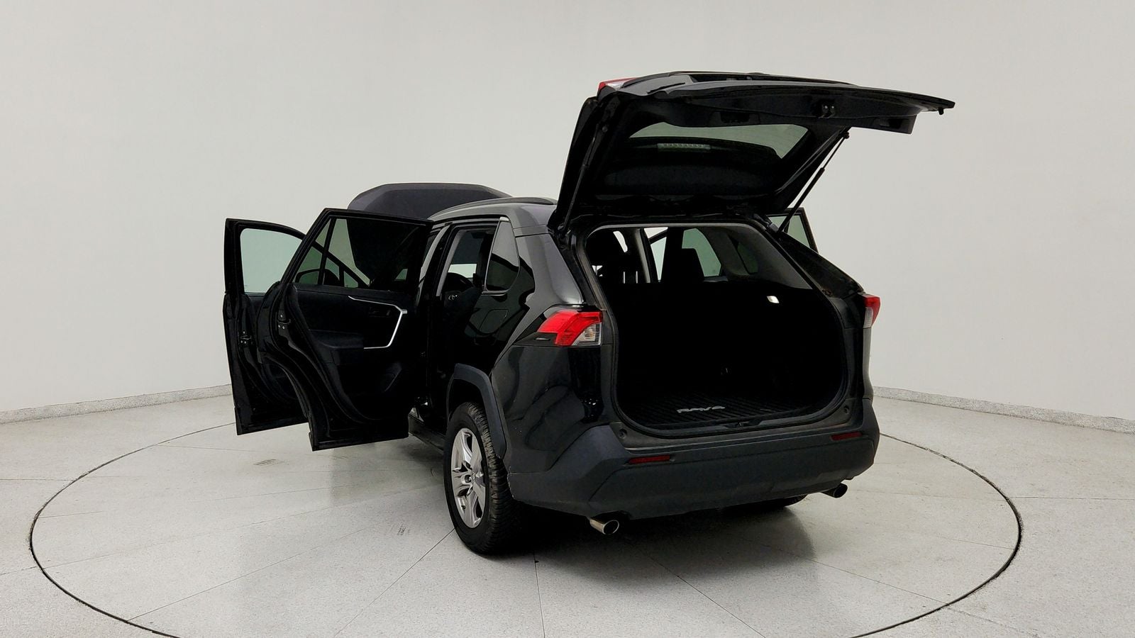 2022 Toyota RAV4 Hybrid LE
