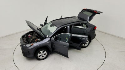 2020 Toyota RAV4 Hybrid LE