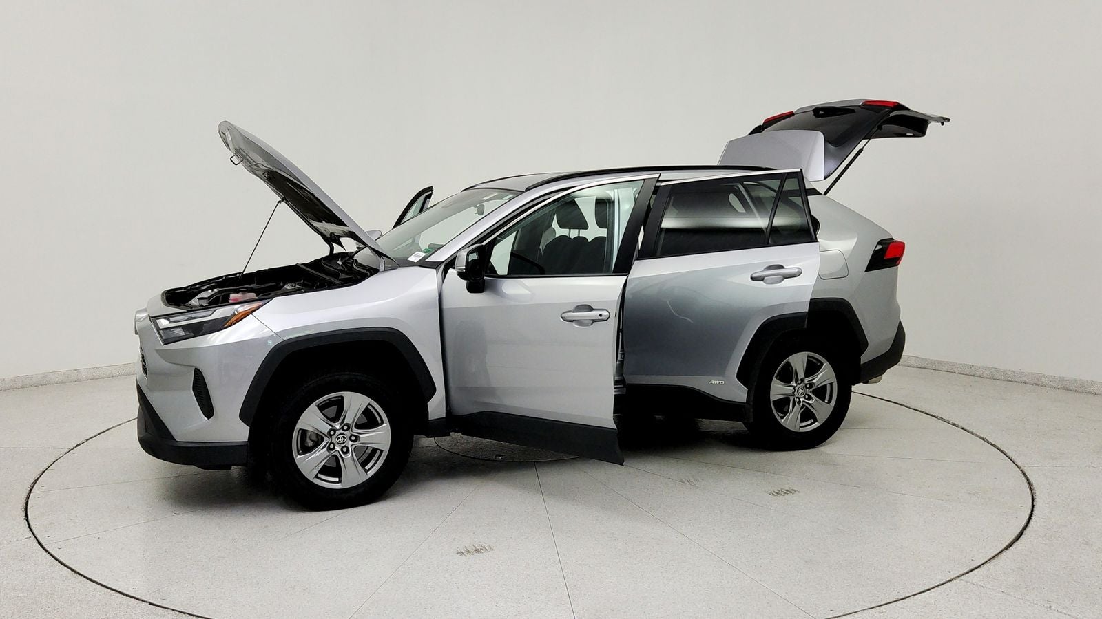 2024 Toyota RAV4 Hybrid LE
