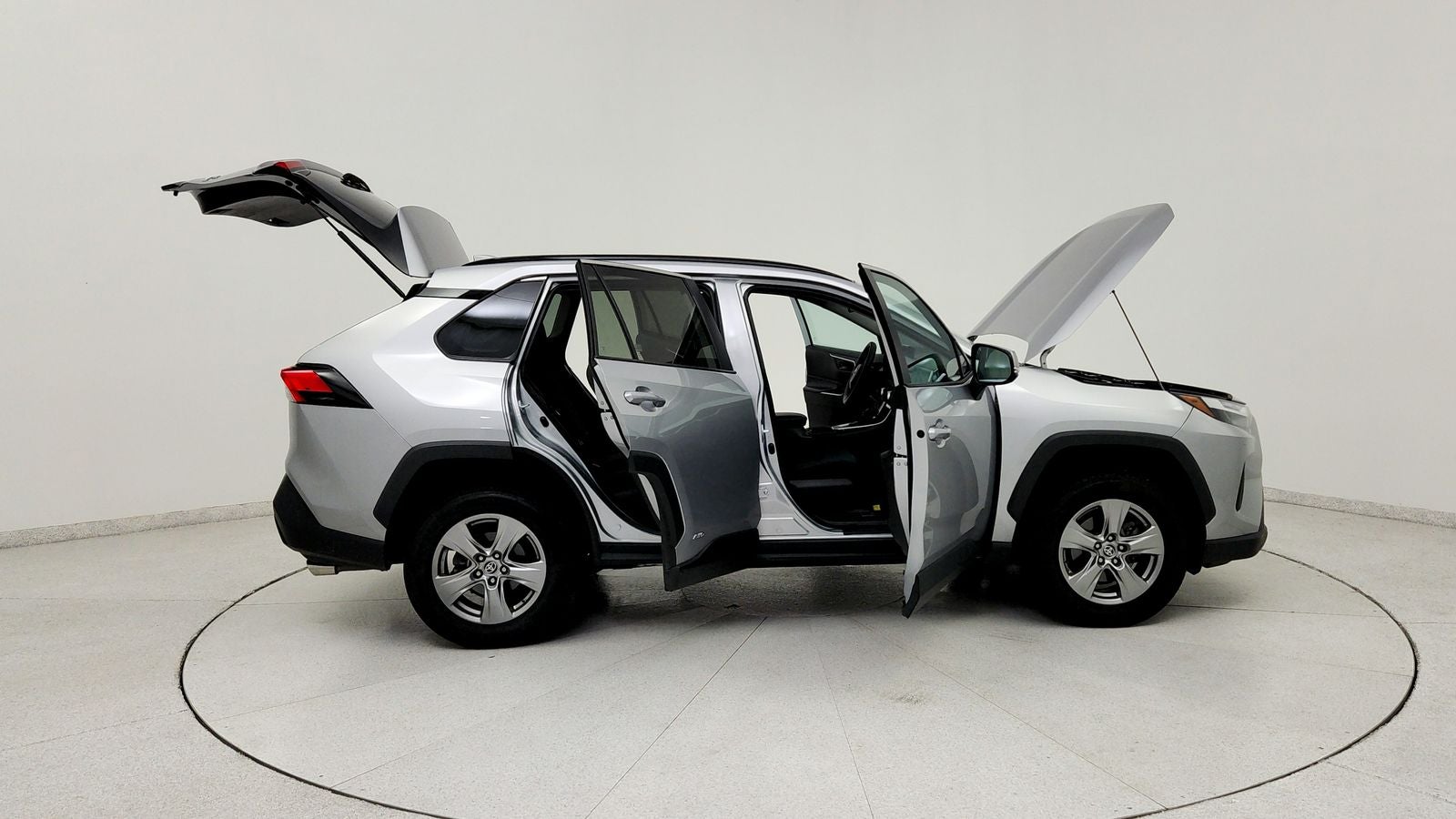 2024 Toyota RAV4 Hybrid LE