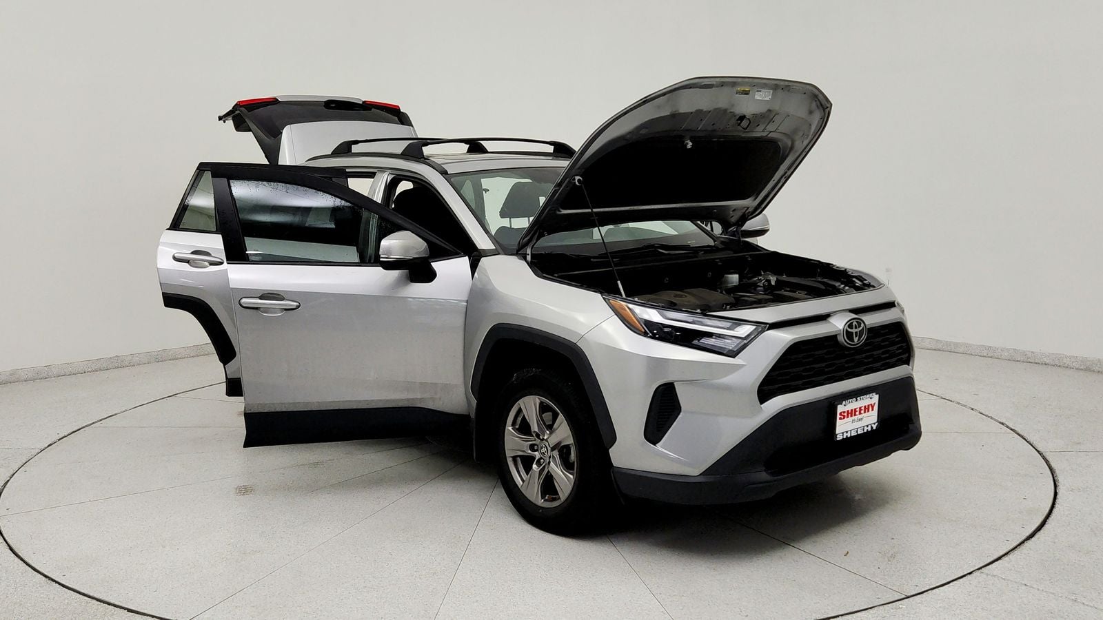 2022 Toyota RAV4 XLE