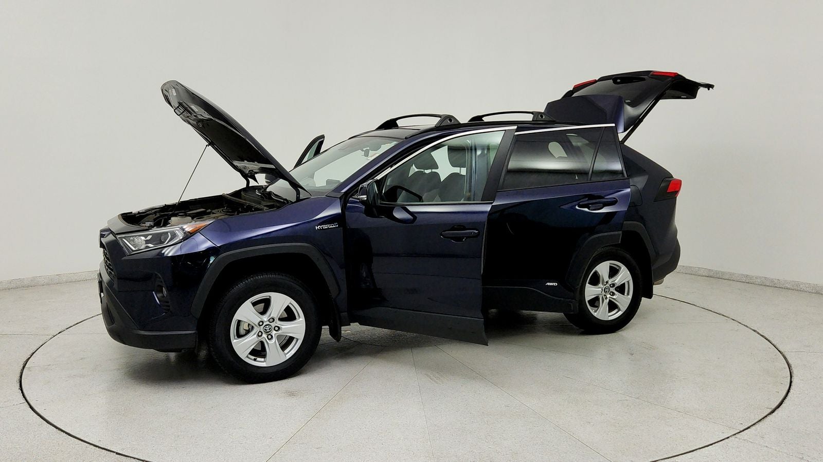 2021 Toyota RAV4 Hybrid XLE