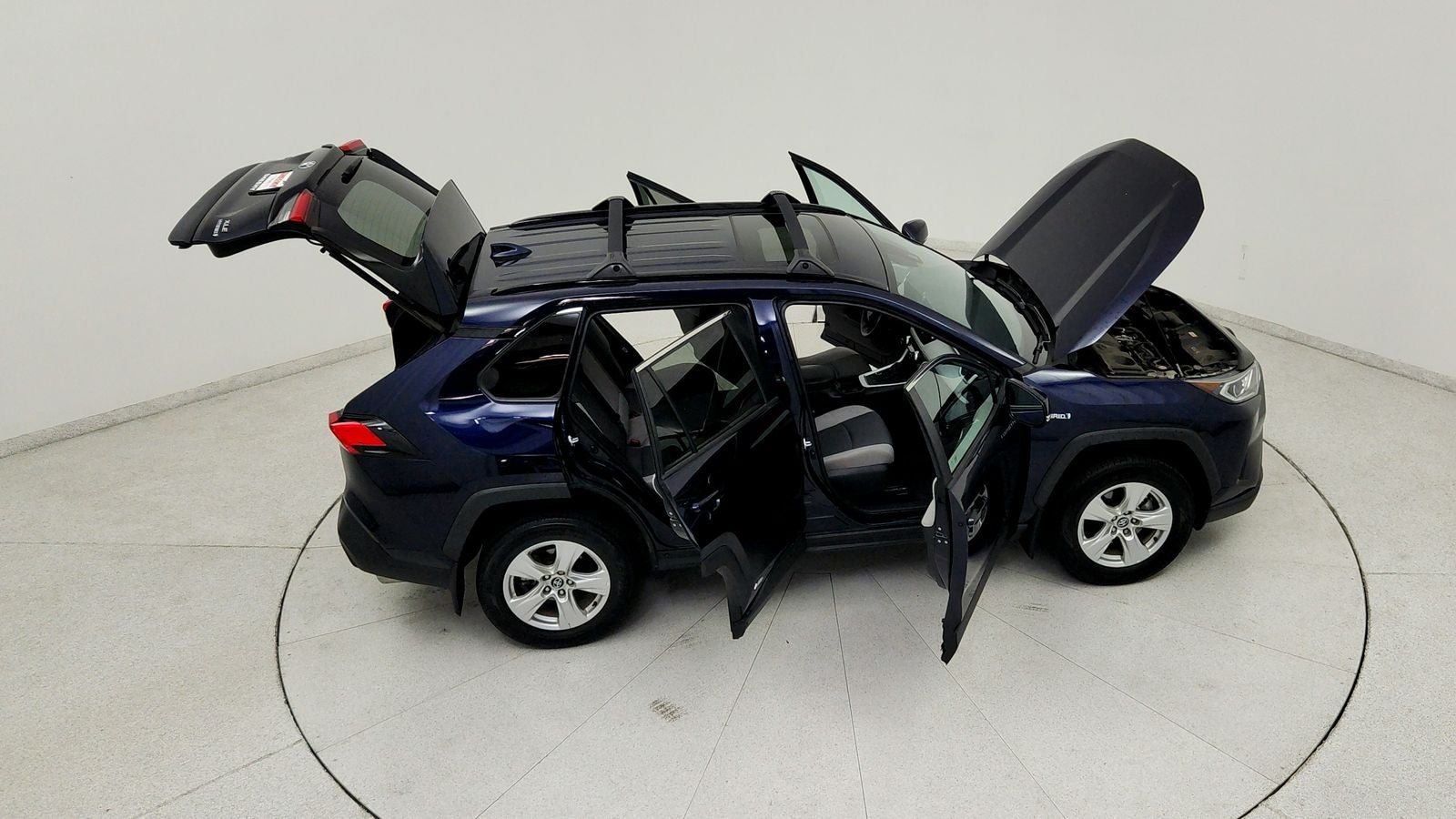 2021 Toyota RAV4 Hybrid XLE