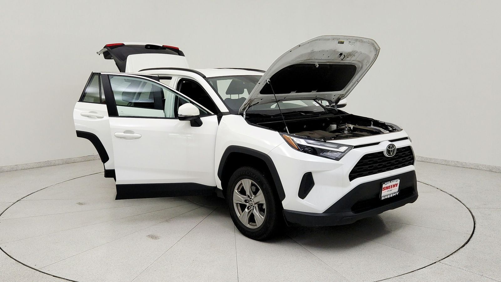 2024 Toyota RAV4 XLE