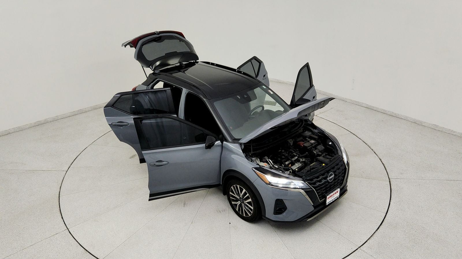 2023 Nissan Kicks SR