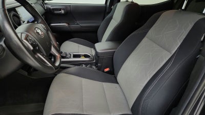 2022 Toyota Tacoma TRD Off-Road V6