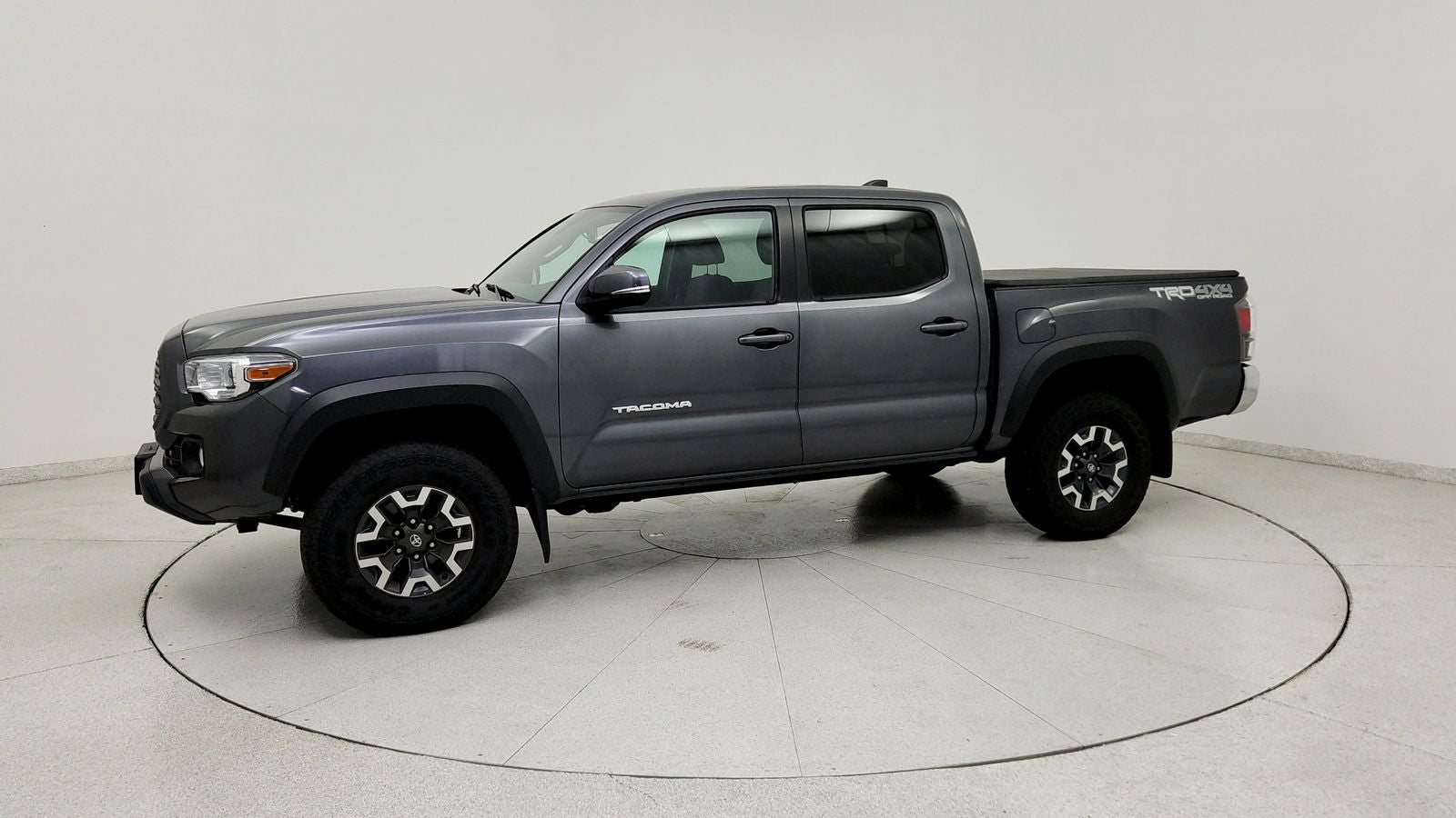 2022 Toyota Tacoma TRD Off-Road V6