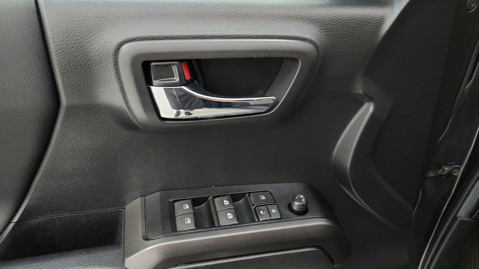 2022 Toyota Tacoma TRD Off-Road V6