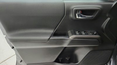 2022 Toyota Tacoma TRD Off-Road V6