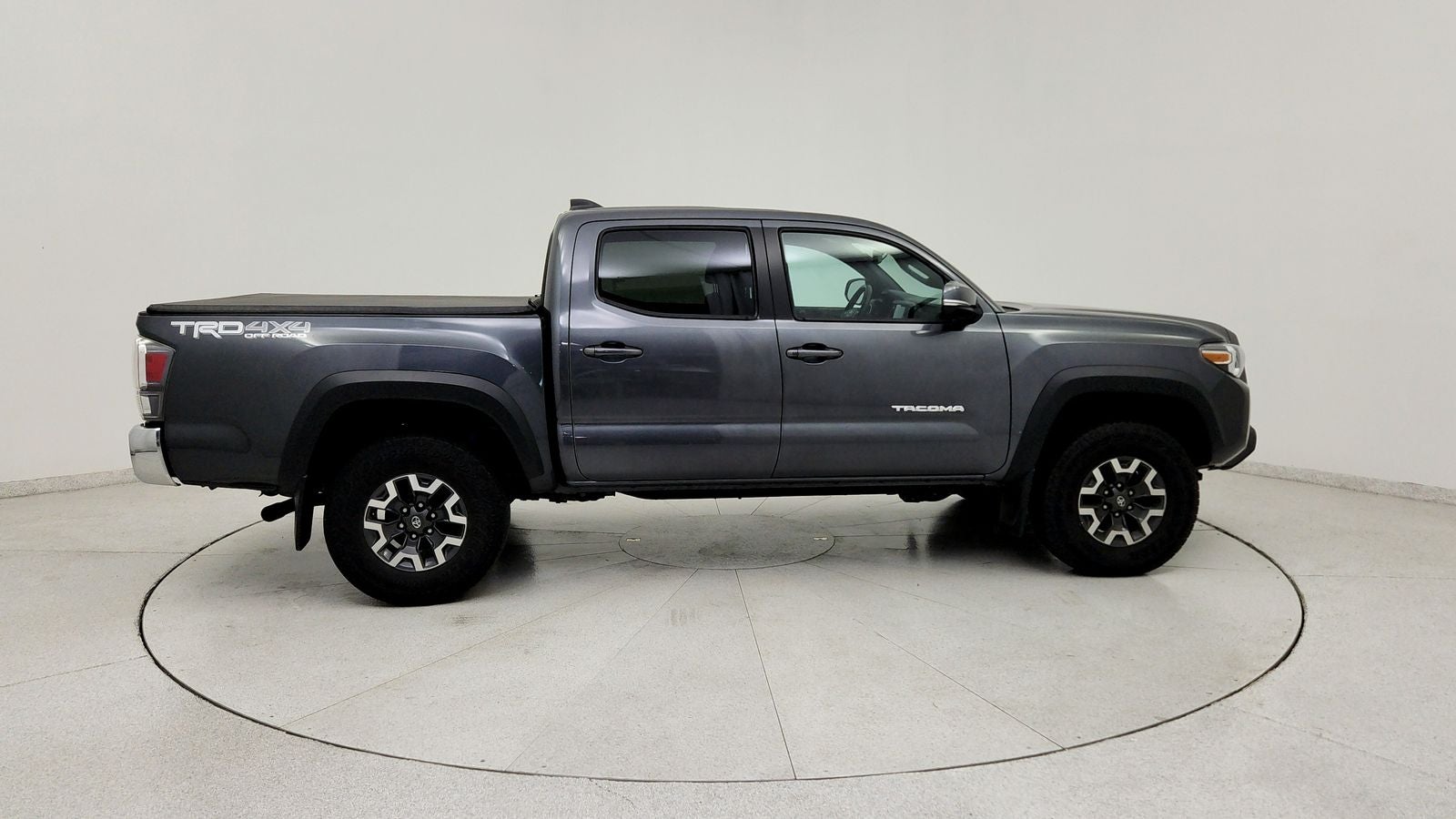 2022 Toyota Tacoma TRD Off-Road V6
