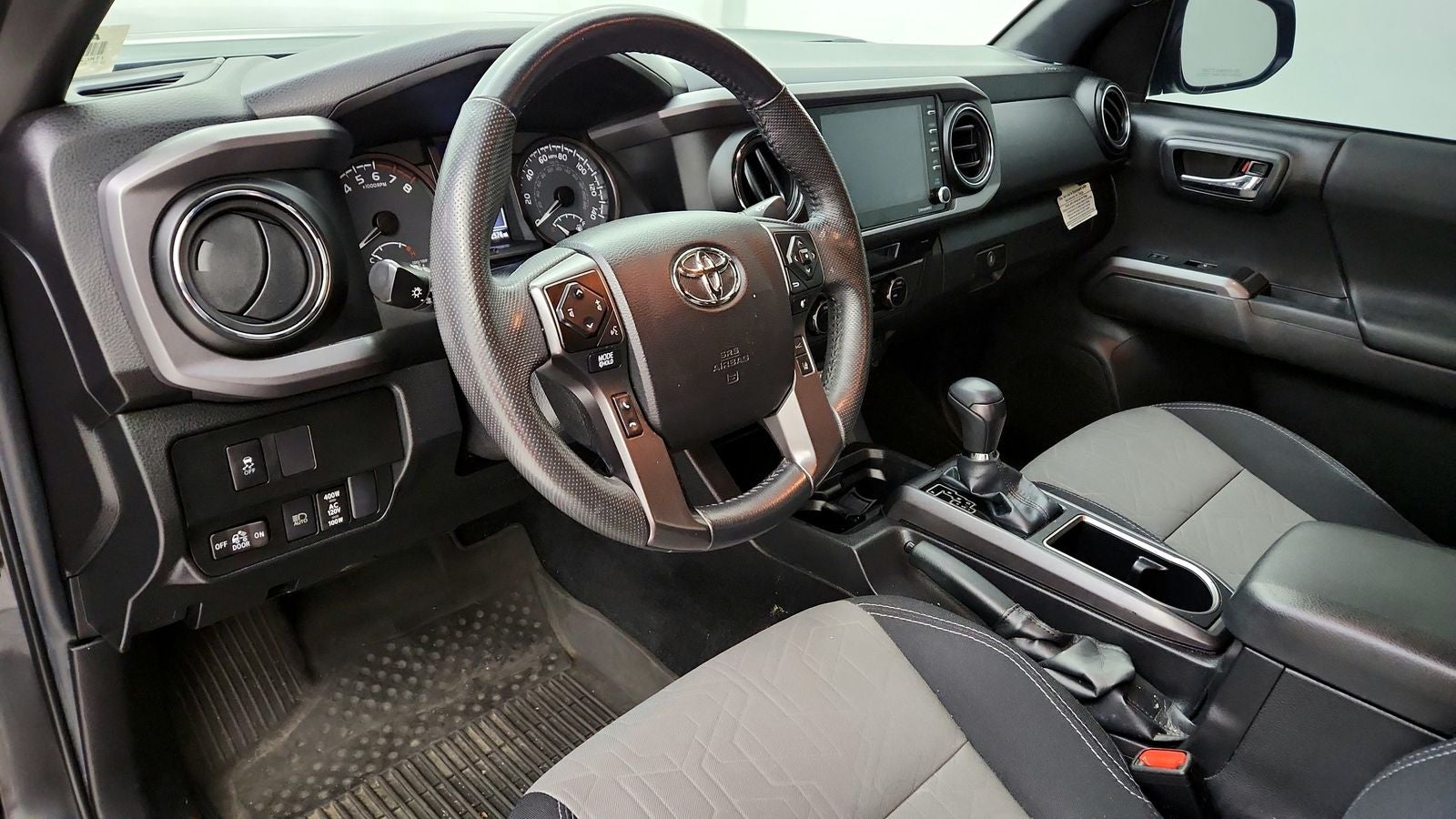 2022 Toyota Tacoma TRD Off-Road V6