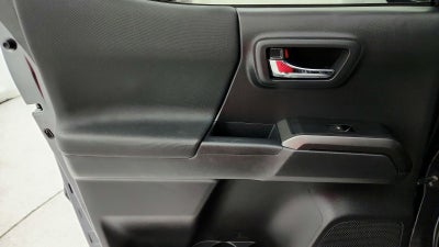 2022 Toyota Tacoma TRD Off-Road V6