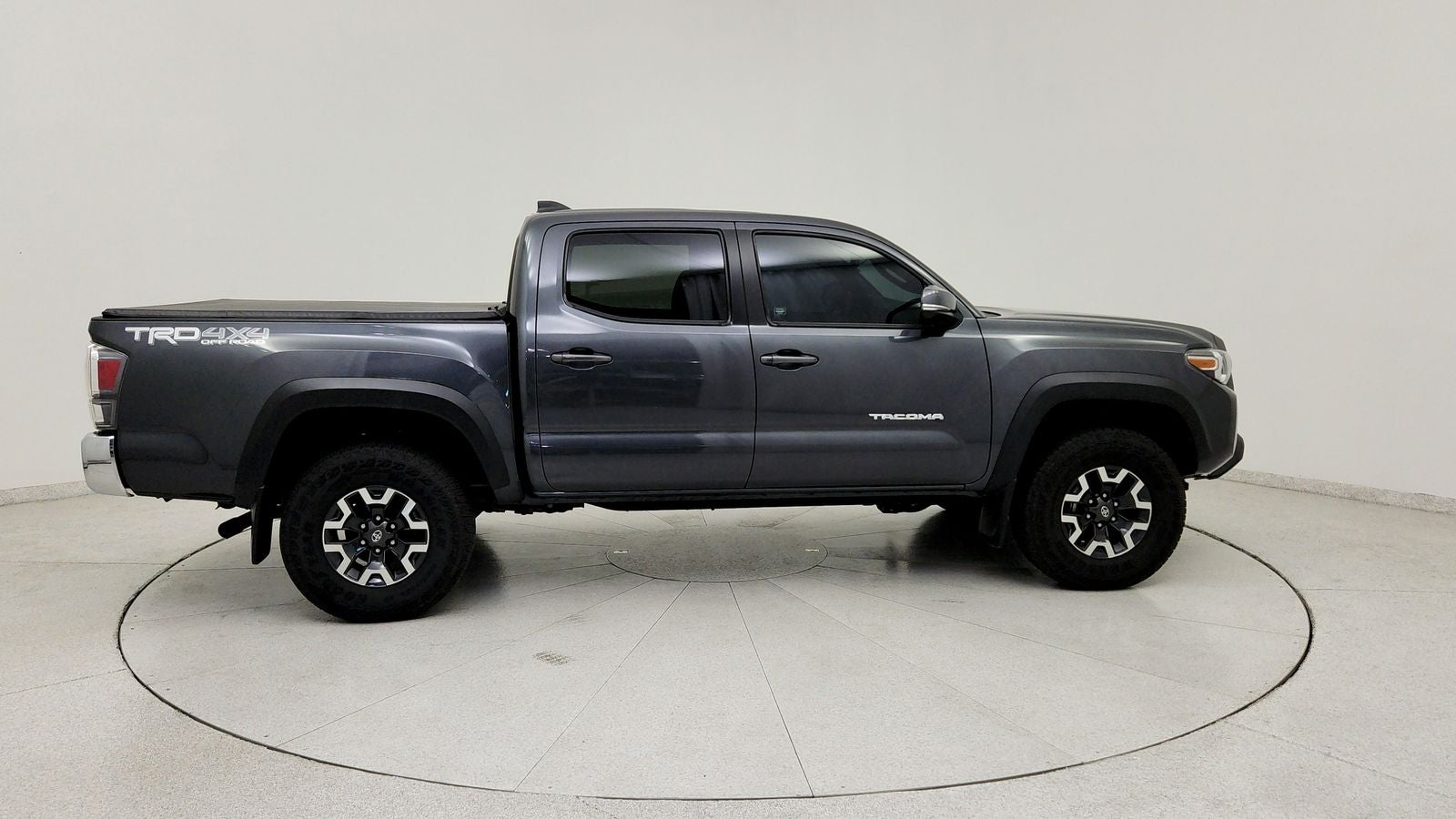 2022 Toyota Tacoma TRD Off-Road V6
