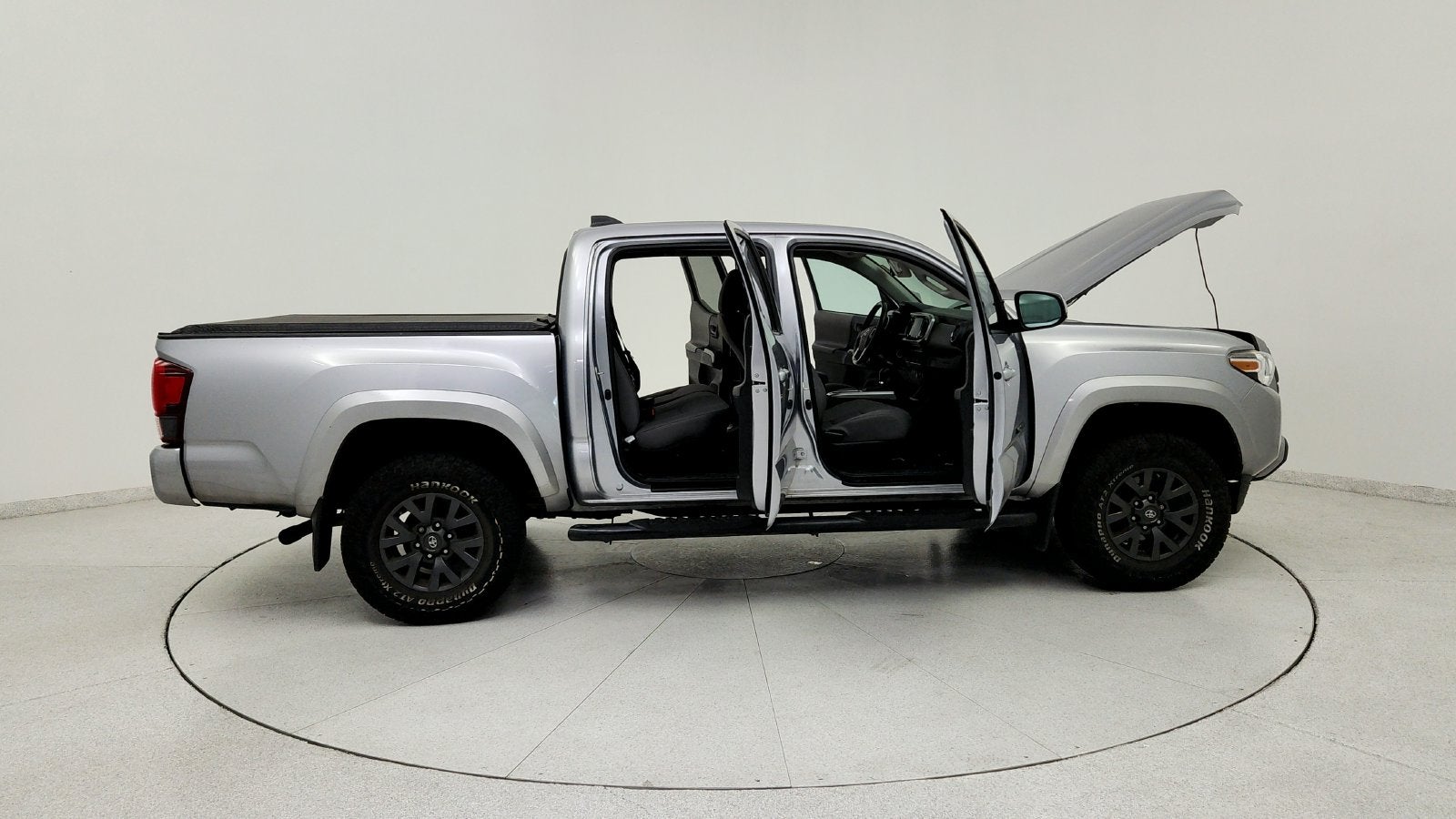 2020 Toyota Tacoma SR5 V6