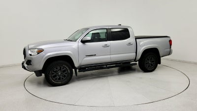 2020 Toyota Tacoma SR5 V6