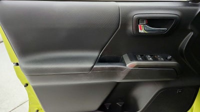 2022 Toyota Tacoma TRD Pro V6