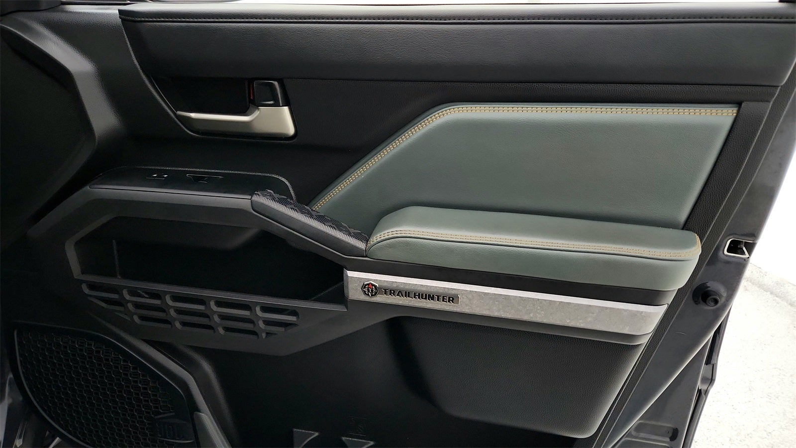 2024 Toyota Tacoma Hybrid Trailhunter