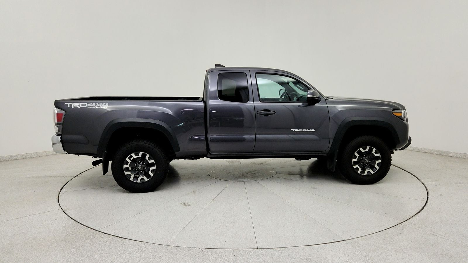 2022 Toyota Tacoma TRD Off-Road V6