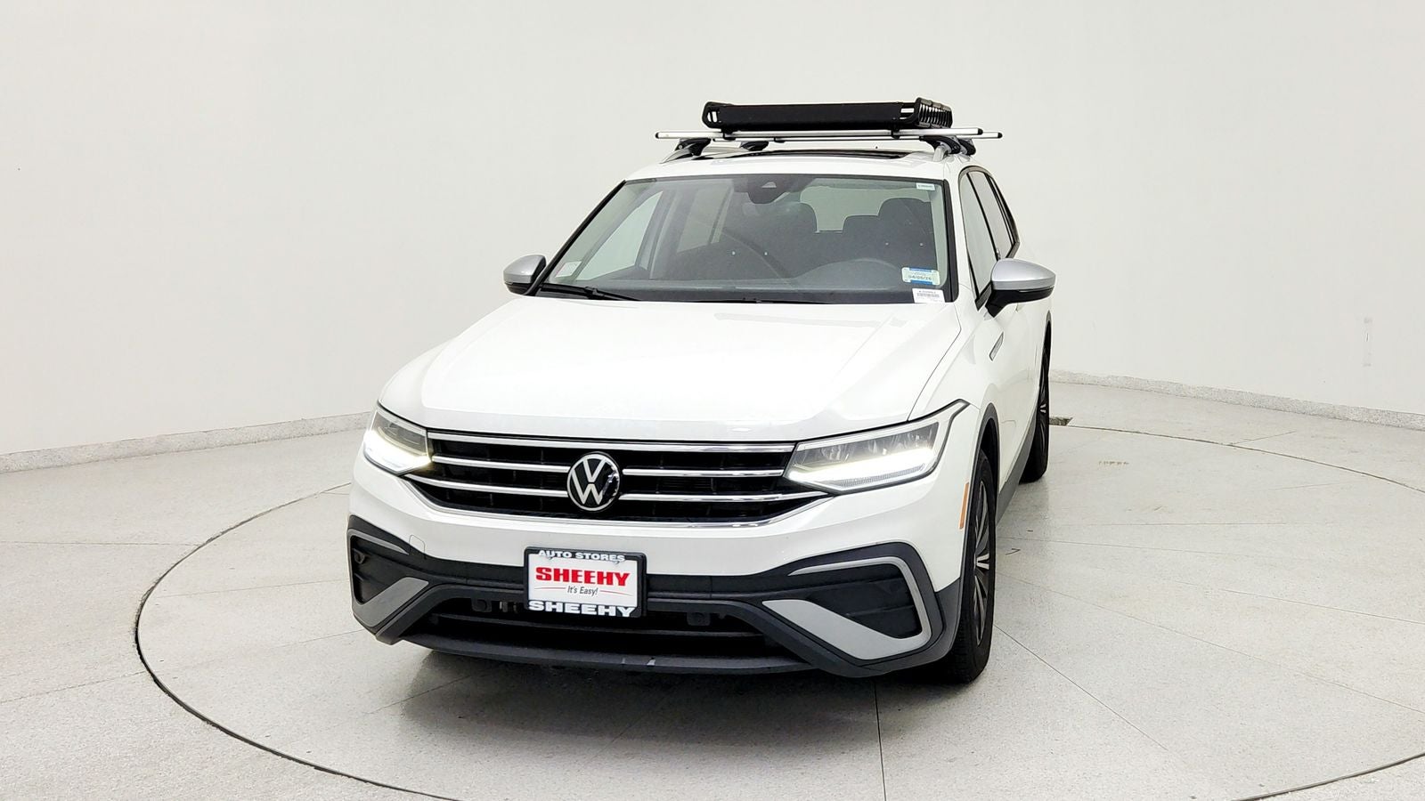 2024 Volkswagen Tiguan 2.0T Wolfsburg Edition