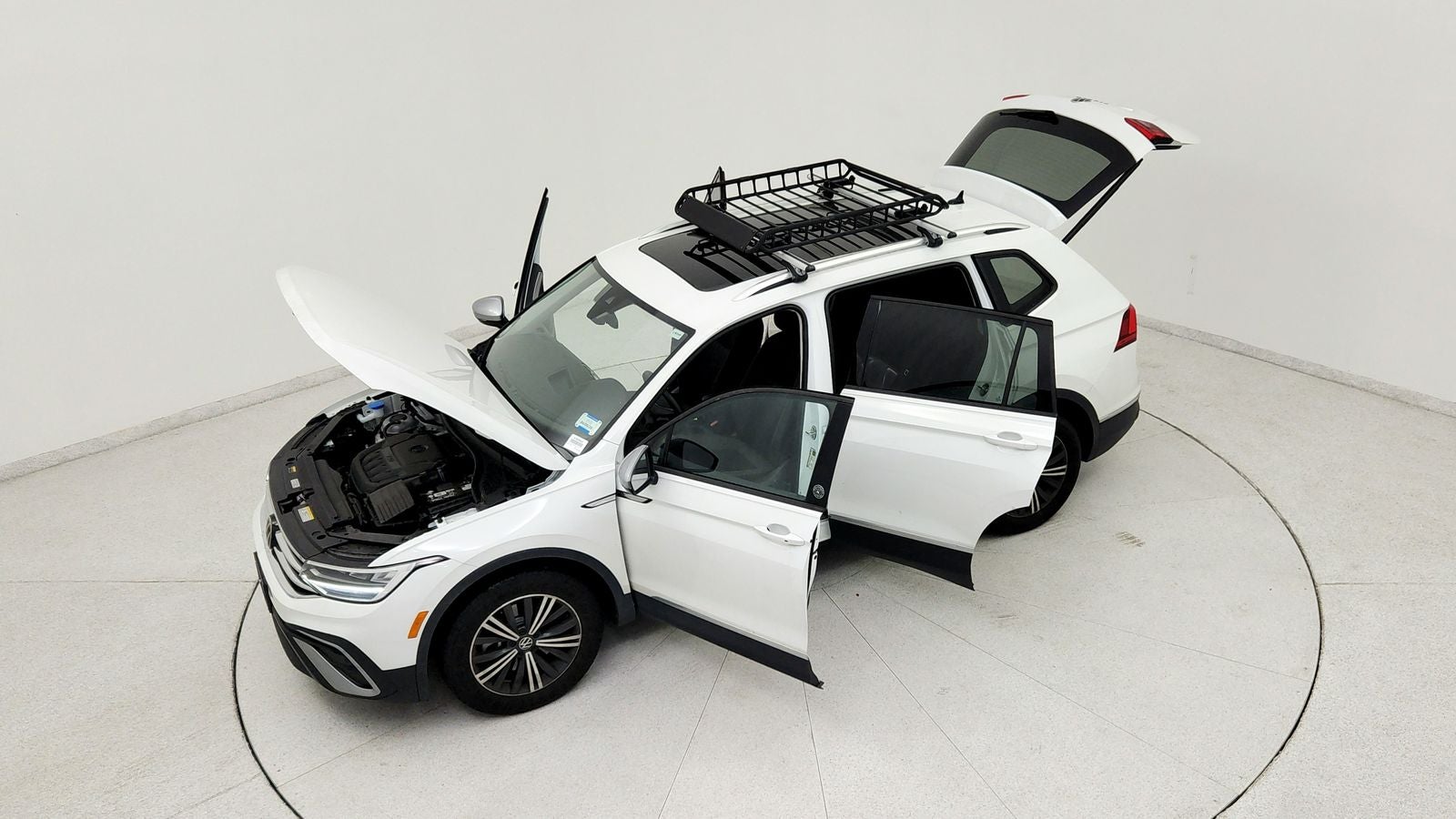 2024 Volkswagen Tiguan 2.0T Wolfsburg Edition