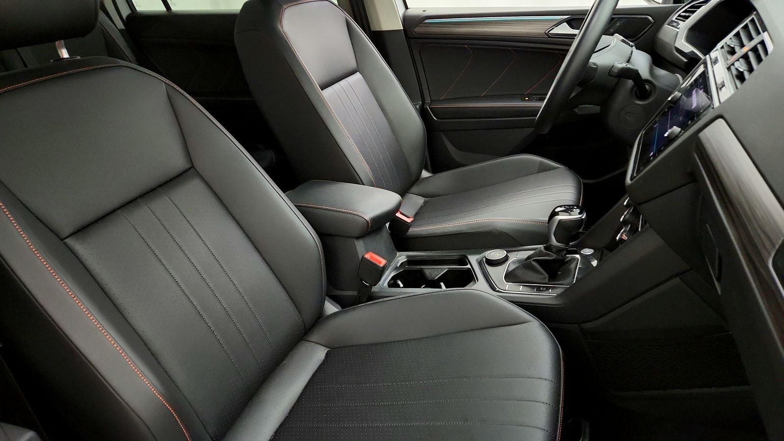 2024 Volkswagen Tiguan 2.0T Wolfsburg Edition