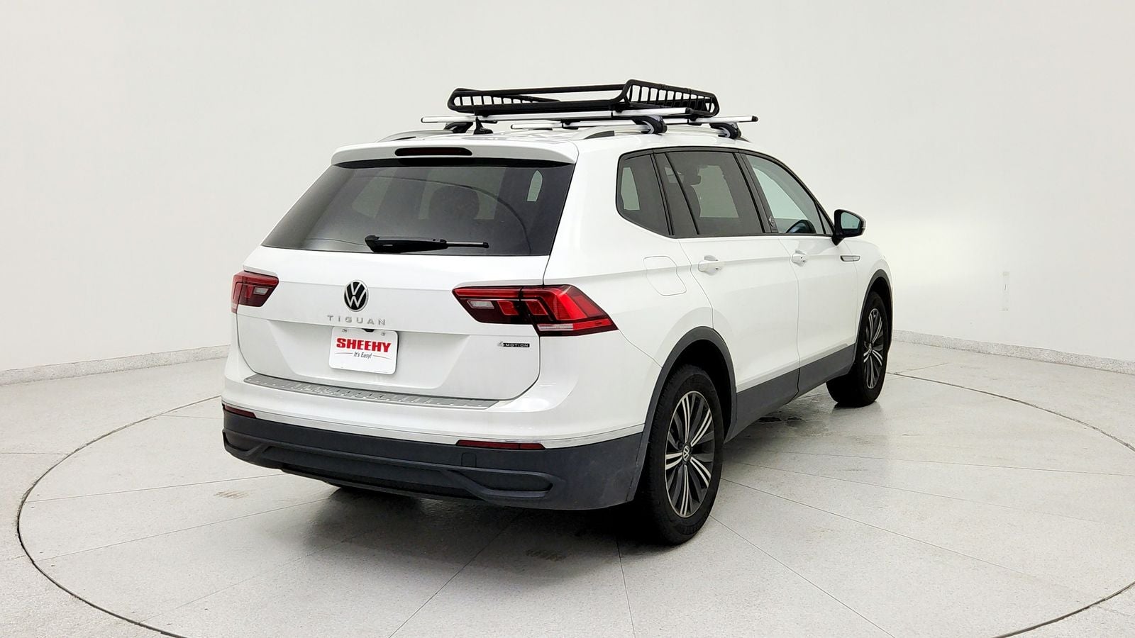 2024 Volkswagen Tiguan 2.0T Wolfsburg Edition